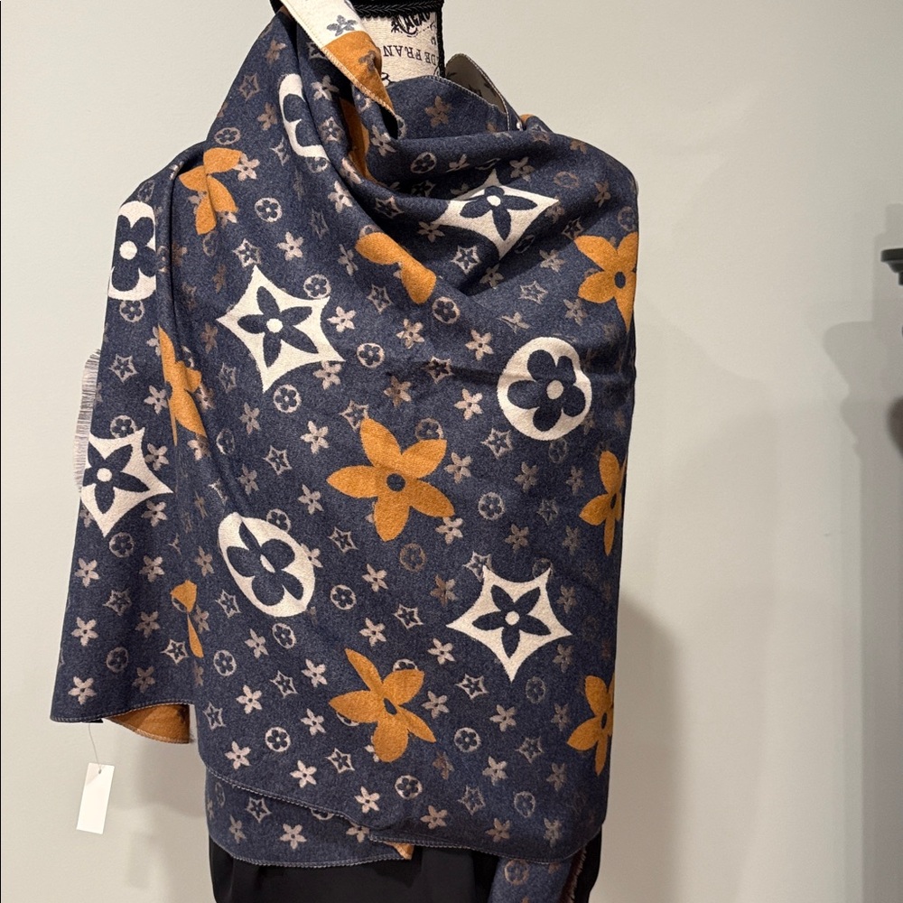 Floral Patterned Scarf Wrap